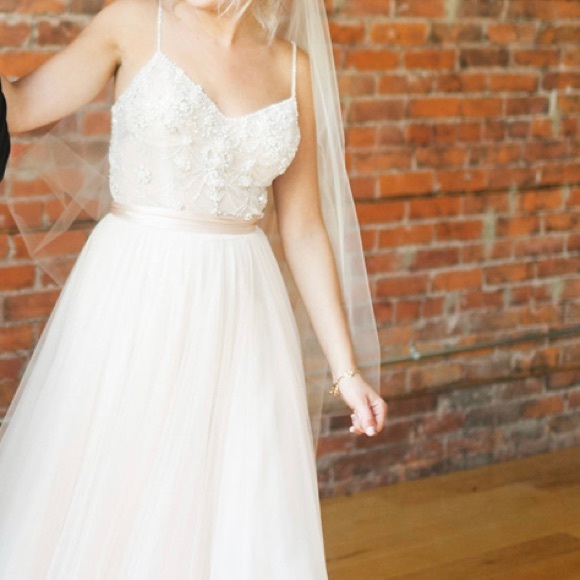 Wedding Dress - Picture 7 of 7